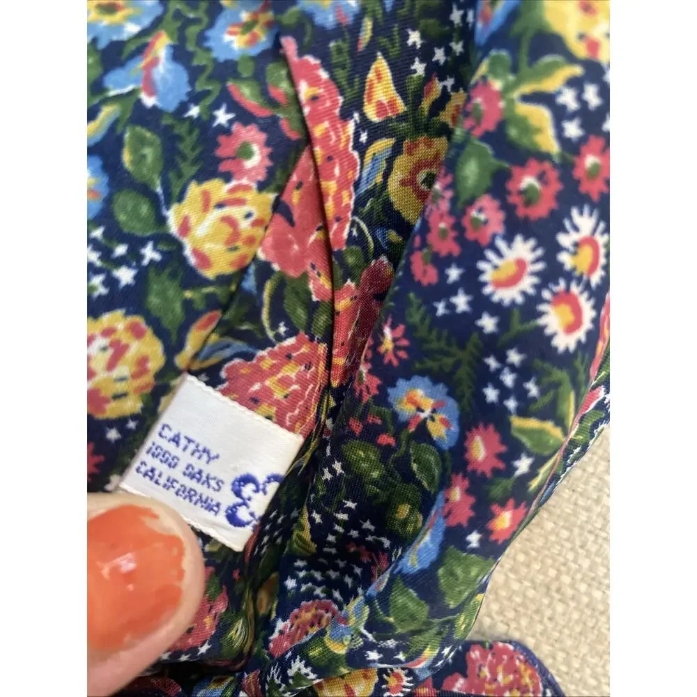Vintage Head Hair Neck Scarf Floral Retro Mod Daisy 1960s Floral Shell